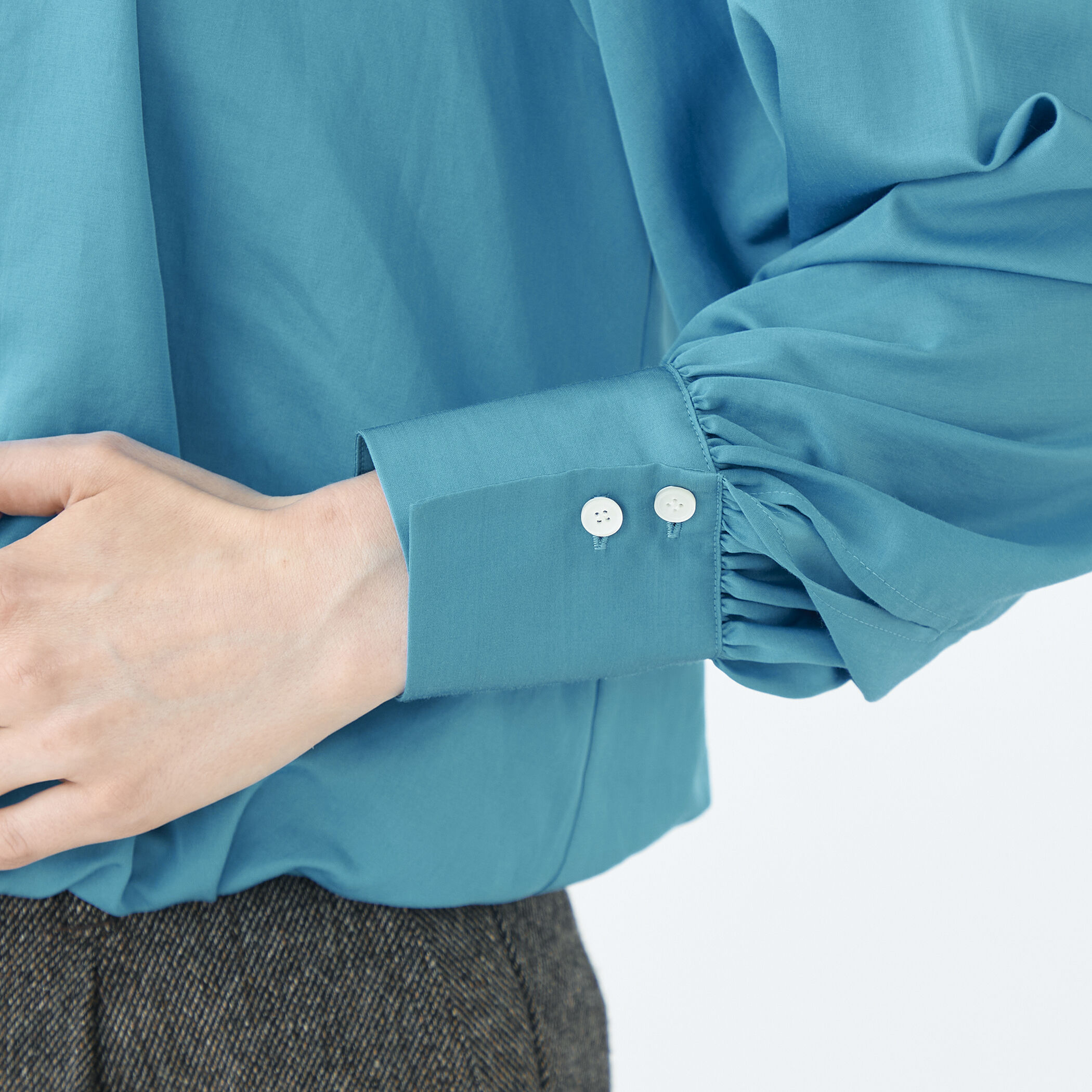 コットンシルクサテン 2-wayボウタイブラウス｜トゥモローランド 公式通販