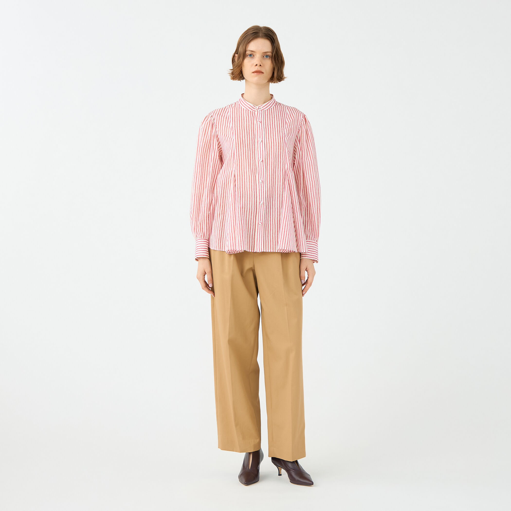 コットンボイルプリント バイカラーAラインブラウス｜トゥモローランド