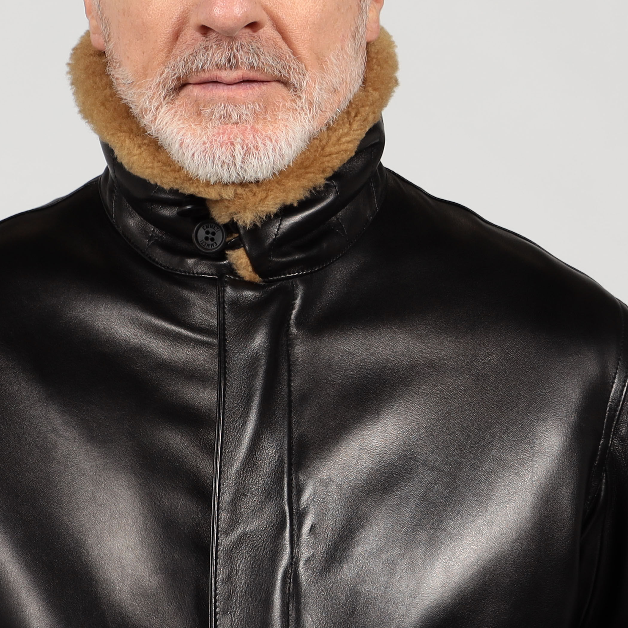 別注】EMMETI JAMES ラムレザー ムートン ブルゾン｜トゥモローランド