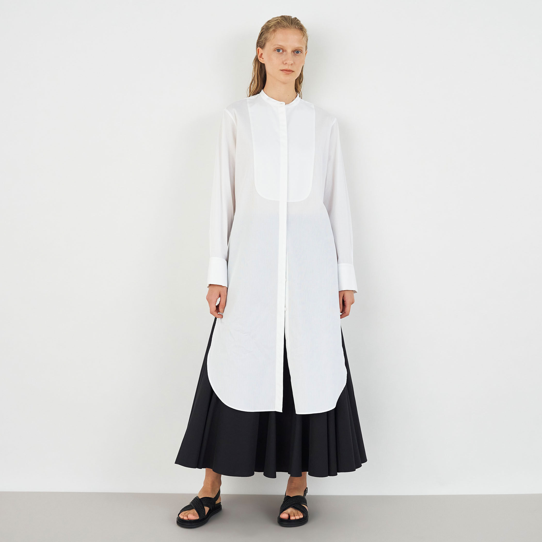 ドビークロス ブザムシャツワンピース｜トゥモローランド 公式通販