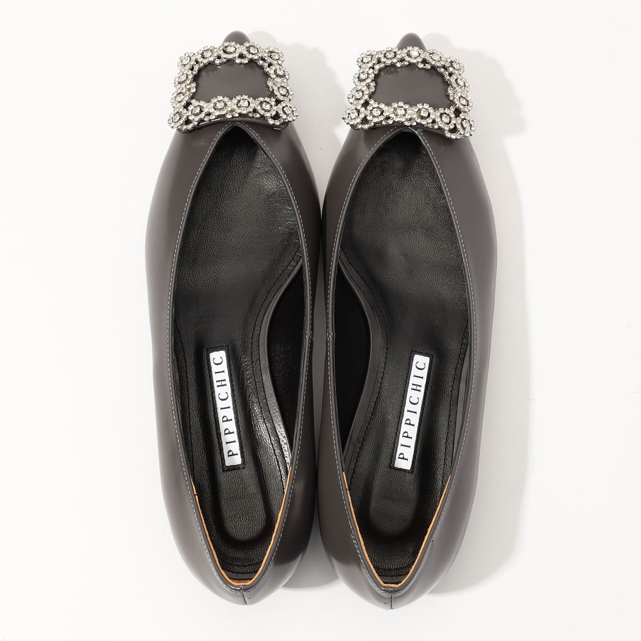 PIPPICHIC ANNA V JEWERLY 9 フラットシューズ｜トゥモローランド 公式通販