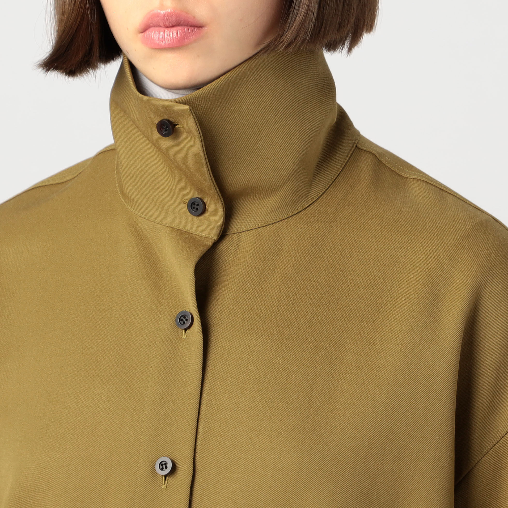 ウールツイル ハイネックロングシャツ｜トゥモローランド 公式通販