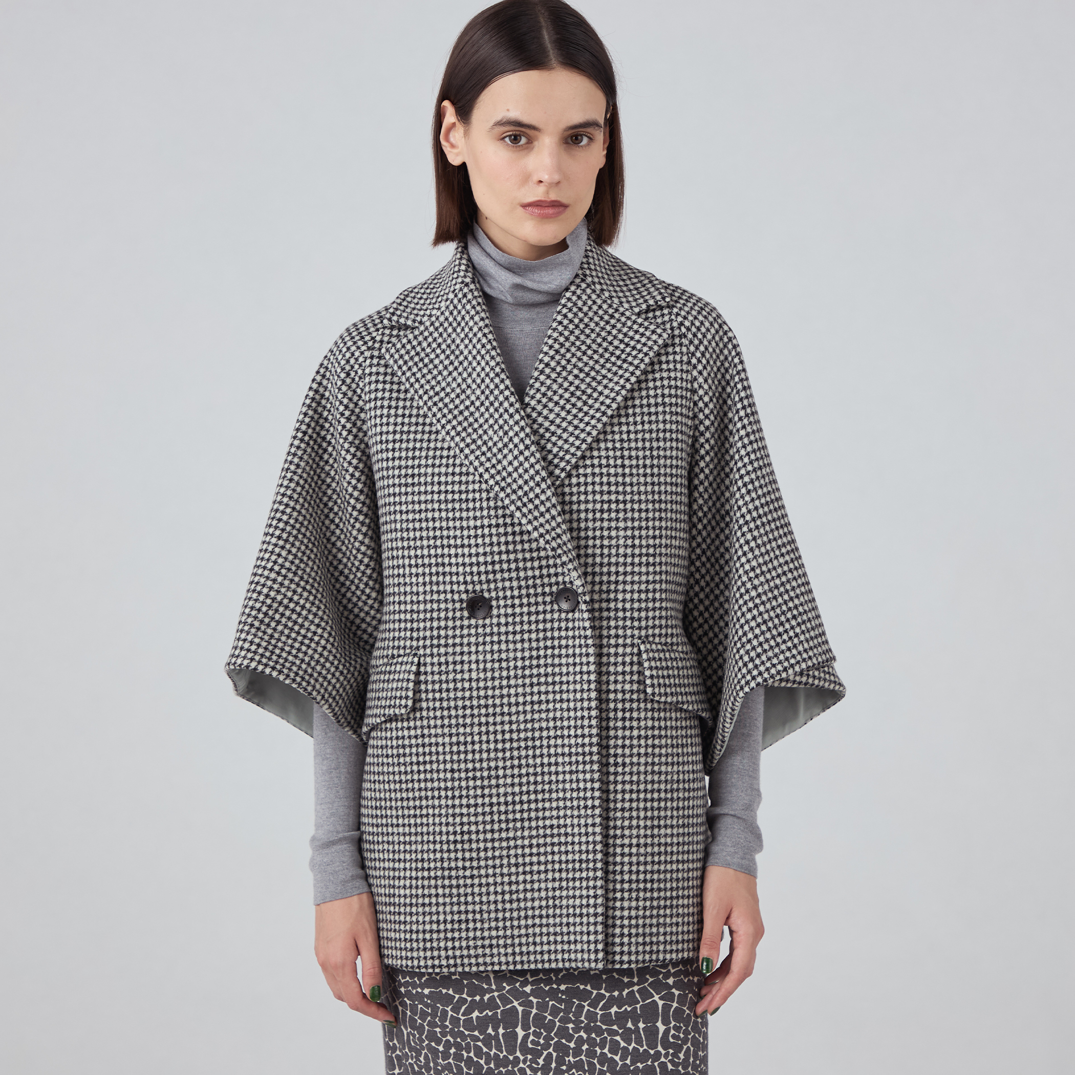 ウールカシミヤシェファード フレアスリーブショートコート