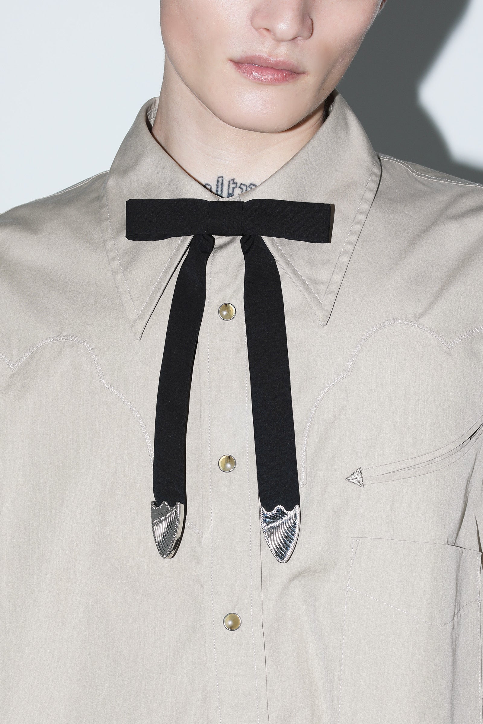 METAL RIBBON TIE – TOGA ONLINE STORE