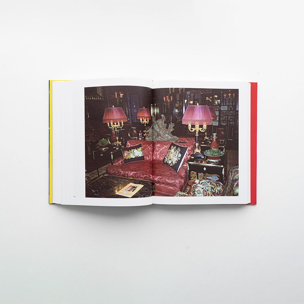 Chez Walti Photographs 2000 - 2022 Walter Pfeiffer ヴァルター