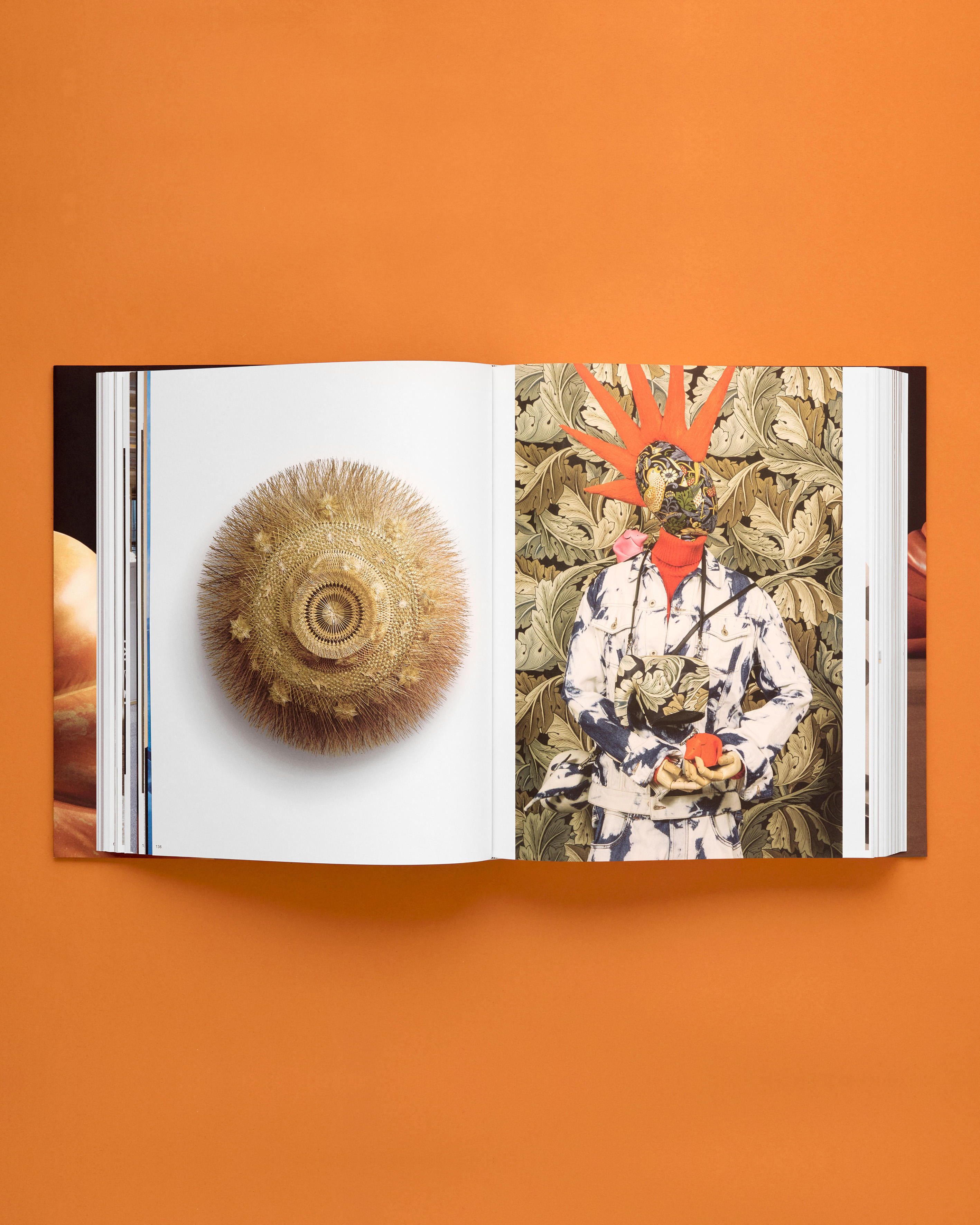 美品 LOEWE アートブック ロエべ TOKYO 写真集 ルックブック 美品