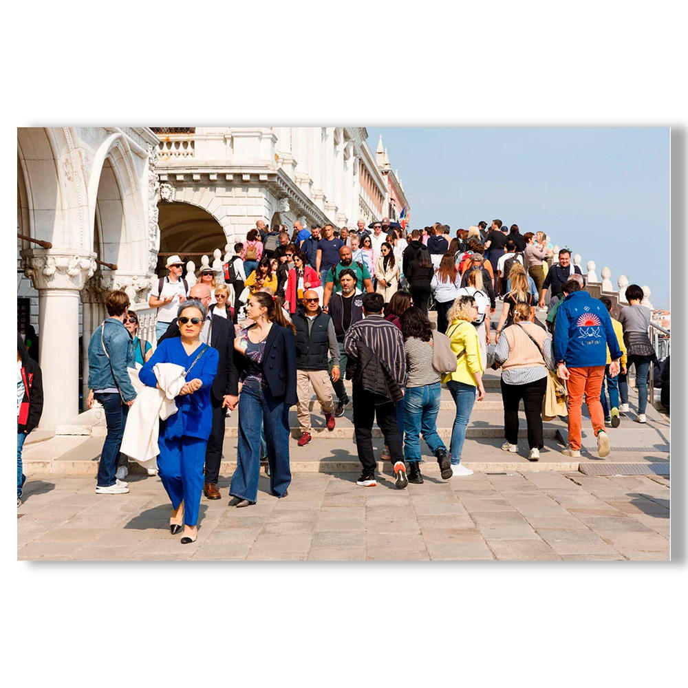 NEW REVISED EDITION]SMALL WORLD by Martin Parr（マーティン・パー