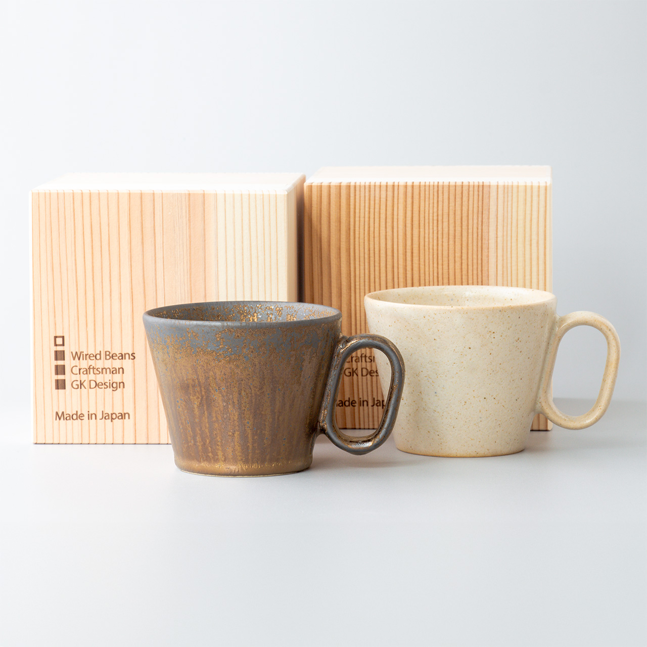 杉箱入り／2個セット】生涯を添い遂げるマグ 信楽焼 金彩・小麦 セット