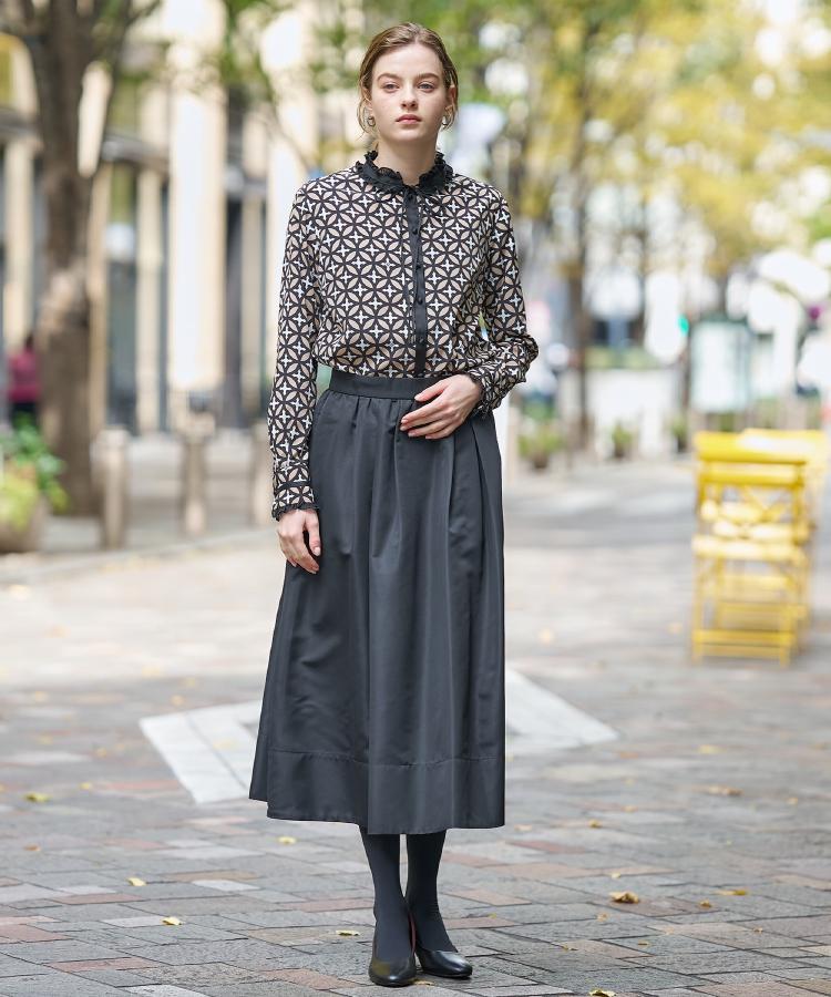 モデル美香×DRESSTERIOR】コラボレーション オーバーラップサークル