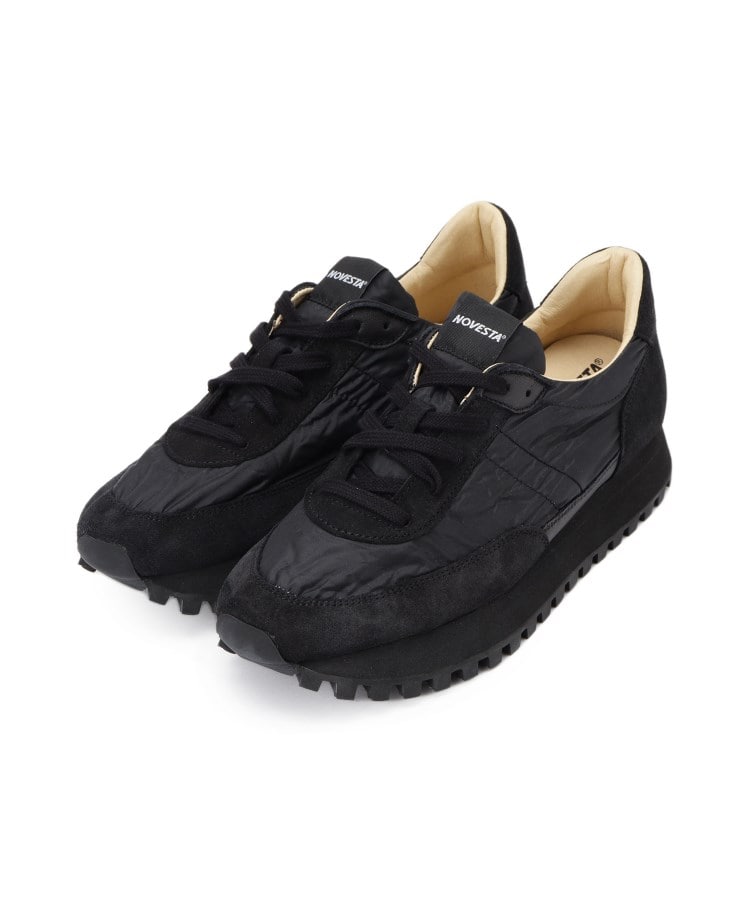 ◇NOVESTA（ノヴェスタ）MARATHON RUNNER SUPER TRAIL ALL BLACK