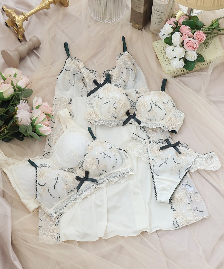 マリカ スリップ（スリップ・キャミソール） | Risa Magli（リサマリ