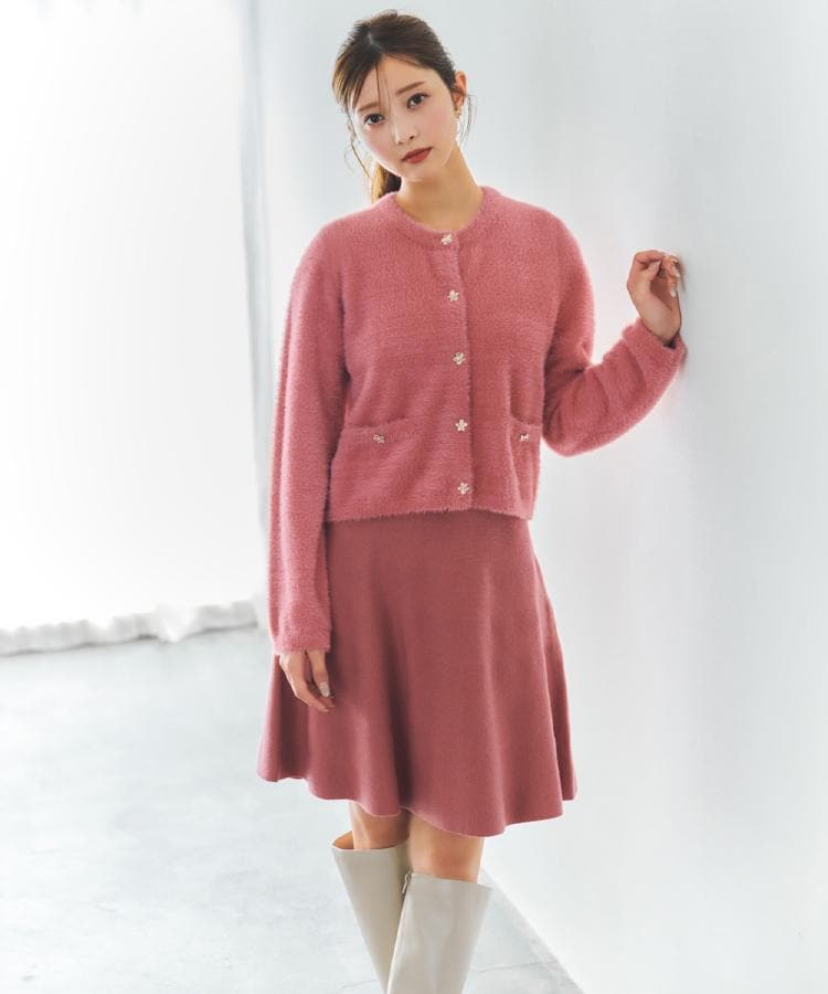 フェザーヤーンフラワーボタンカーディガン【洗濯機OK】（カーディガン