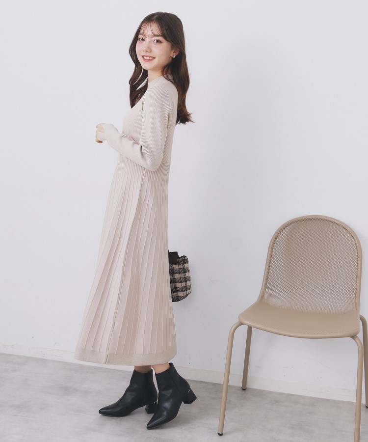 ラメフェザープルオーバーセット ニットワンピース【洗濯機OK】《XS