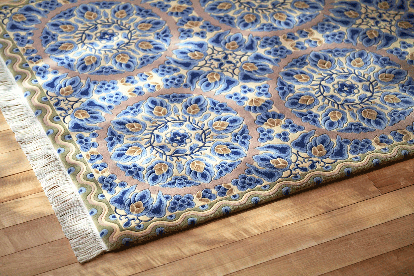 えびかずら宝相華（L） ｜ 山形緞通｜オンラインストア