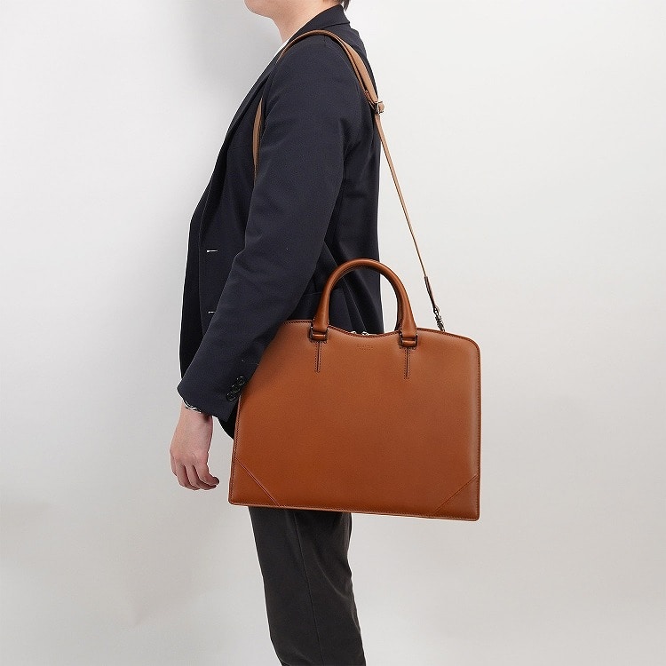 ultima TOKYO／ウルティマ トーキョー ロブ 牛革 撥水加工ブリーフ