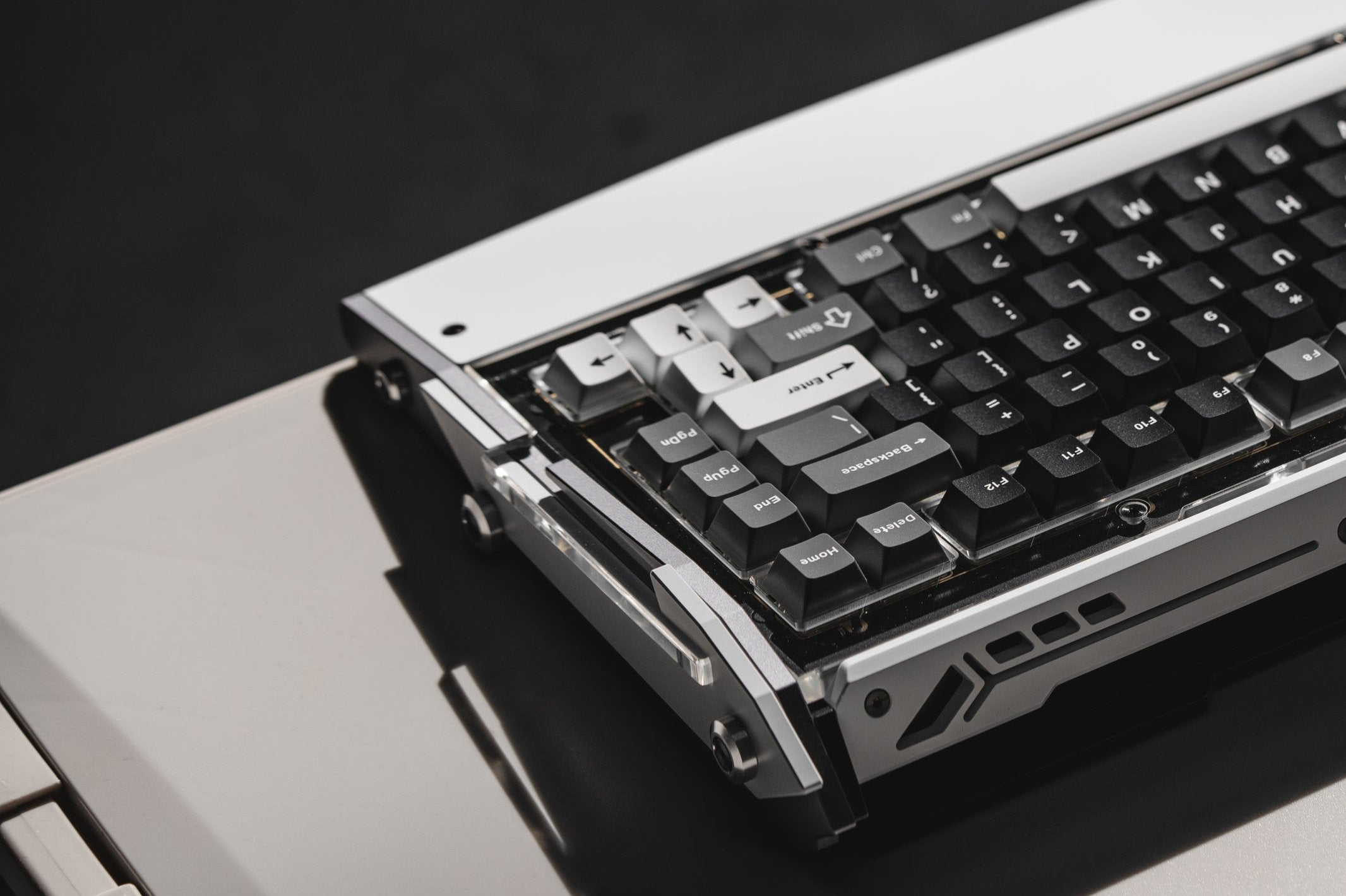 Dry Studio Black Diamond 75 RT