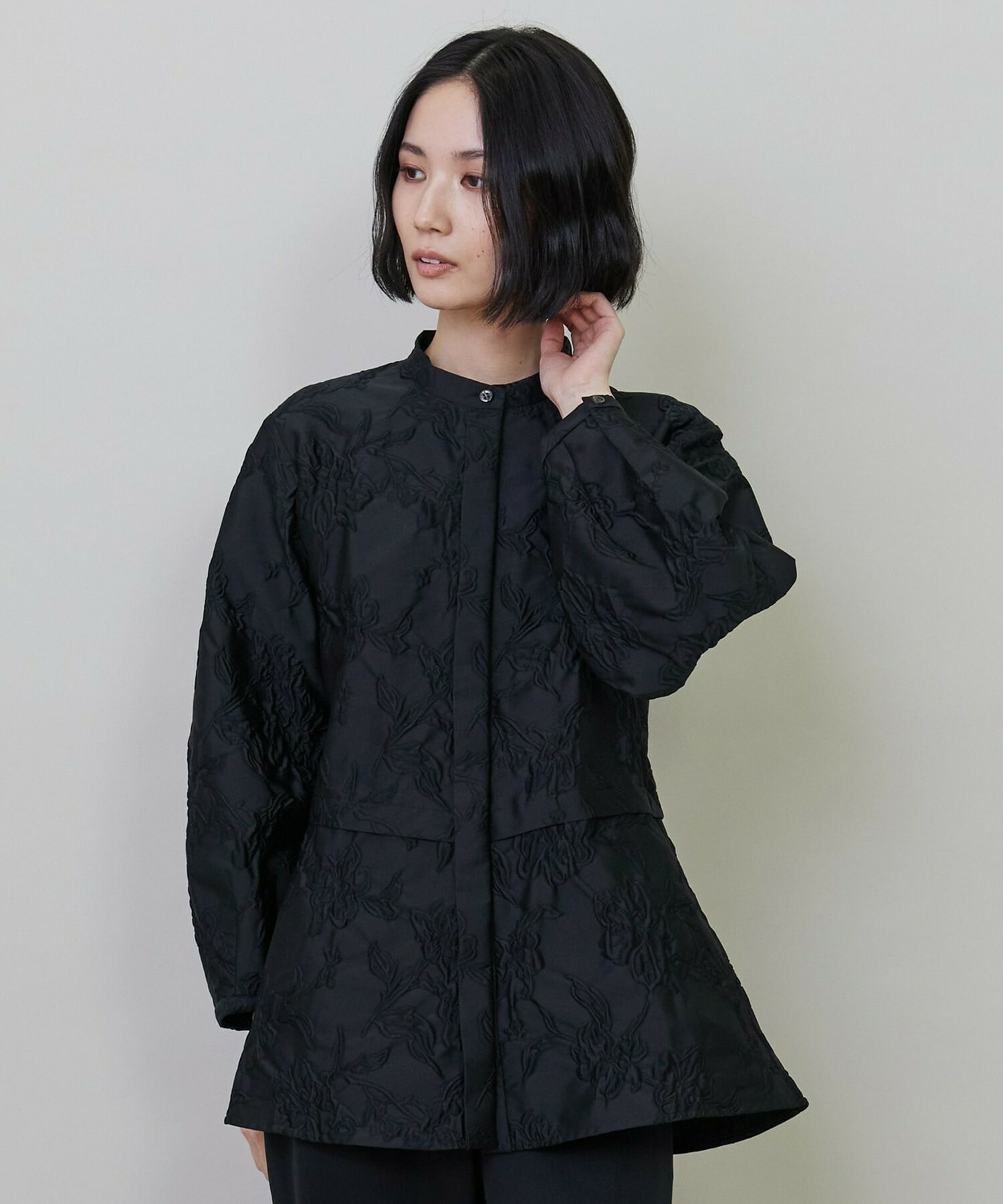 フラワージャガードブラウス｜BIGI online store - ビギ オンラインストア