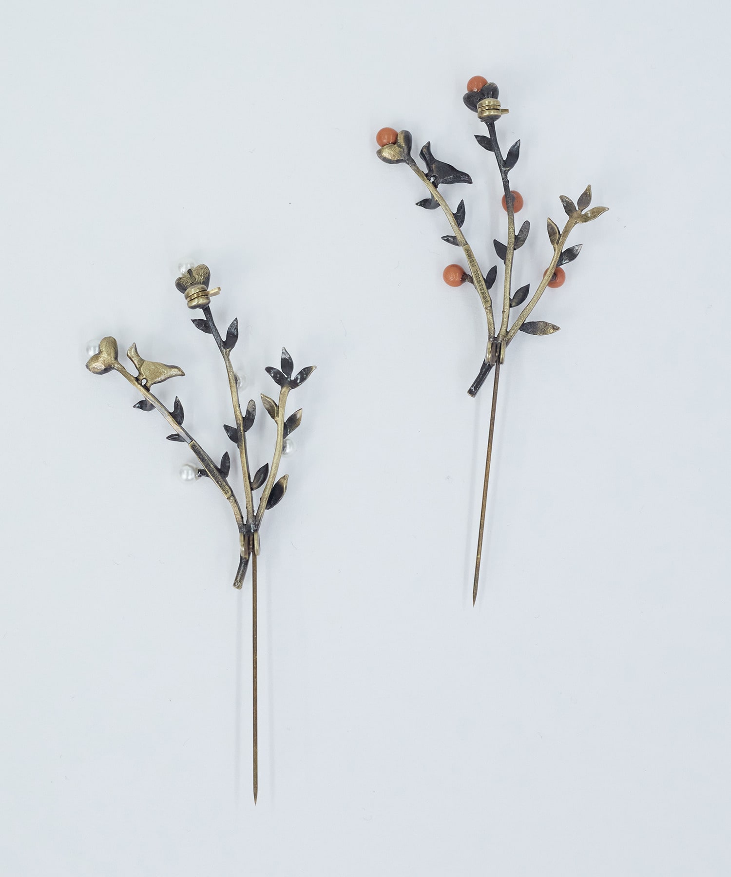 パーチモチーフブローチ｜BIGI online store - ビギ オンラインストア