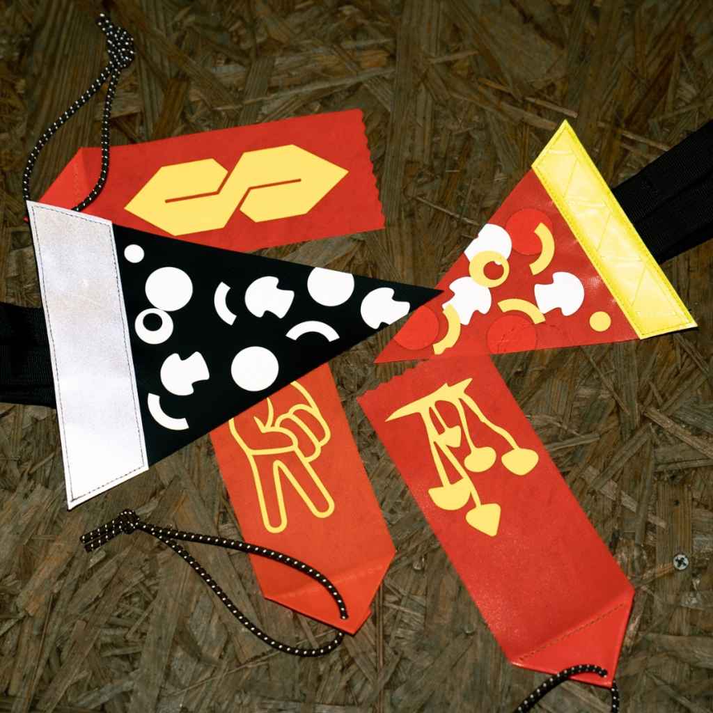 SAFETY PIZZA* safety S - BLUE LUG ONLINE STORE