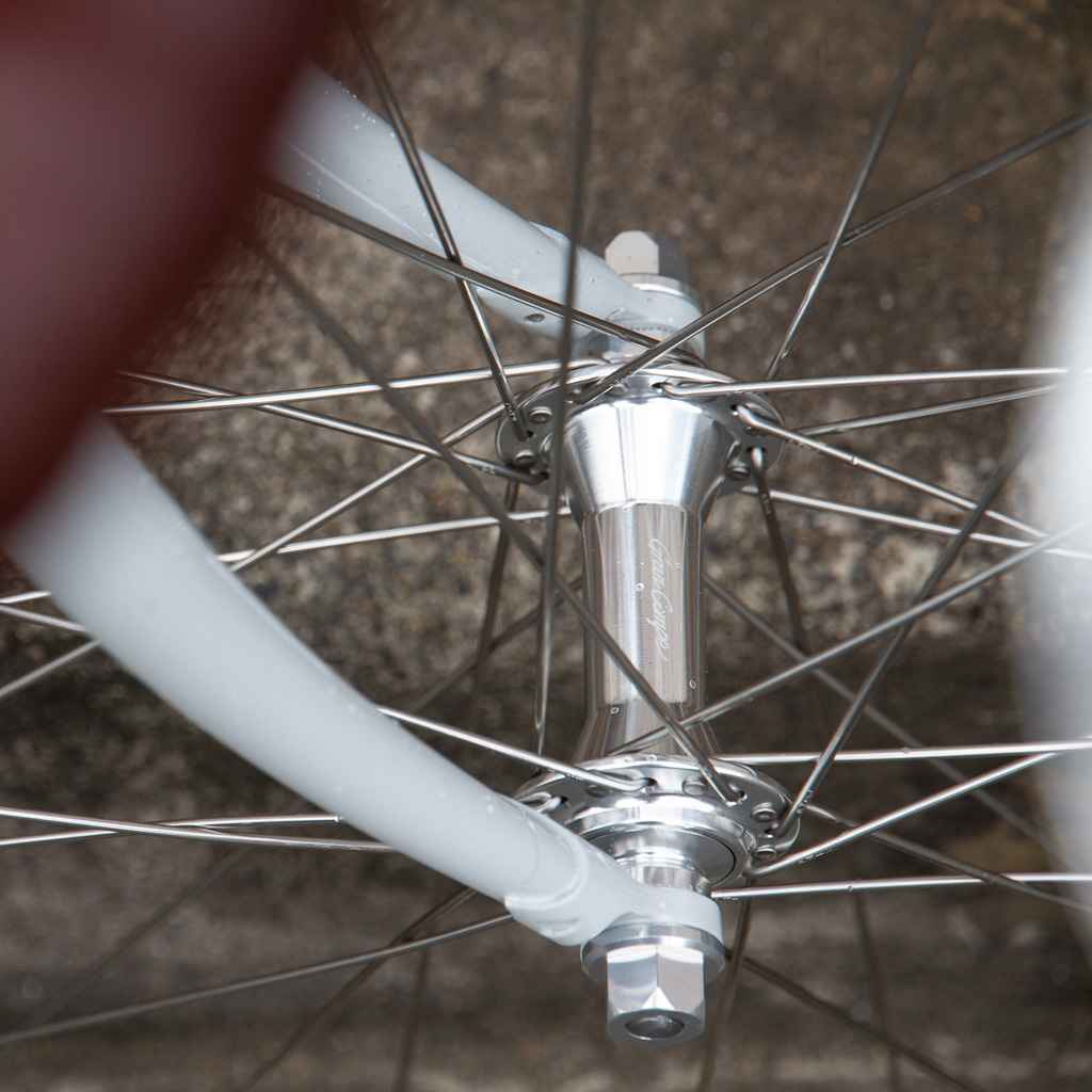 GRAN COMPE* small track hub (front/silver) - BLUE LUG ONLINE STORE
