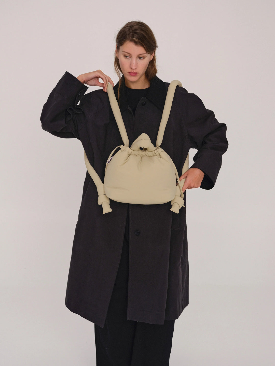 公式】ÖLEND オレンド Compact Ona Soft Bag バッグ Butter Yellow