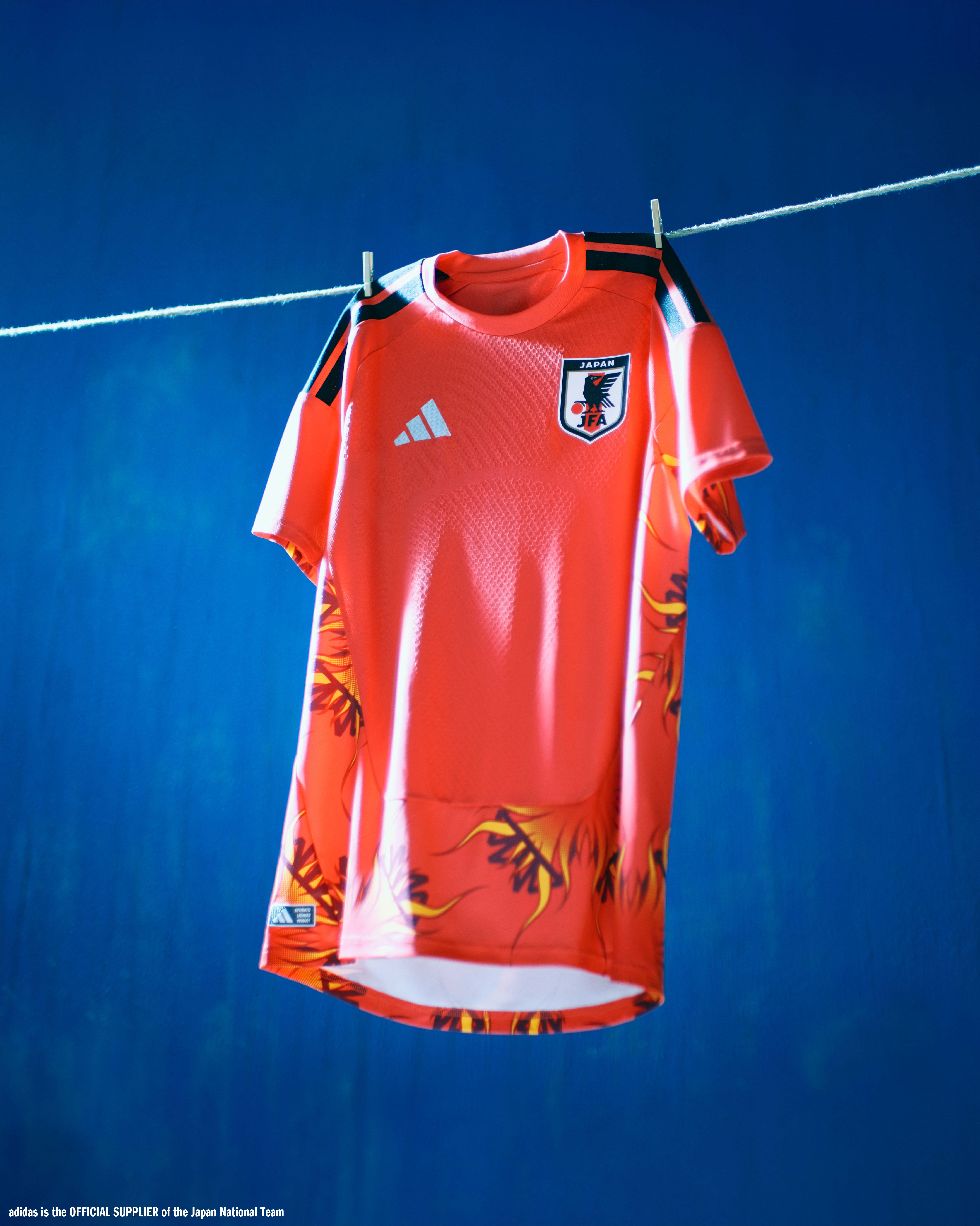 アディダスよりサッカー日本代表 2026 レプリカ ユニフォームが登場