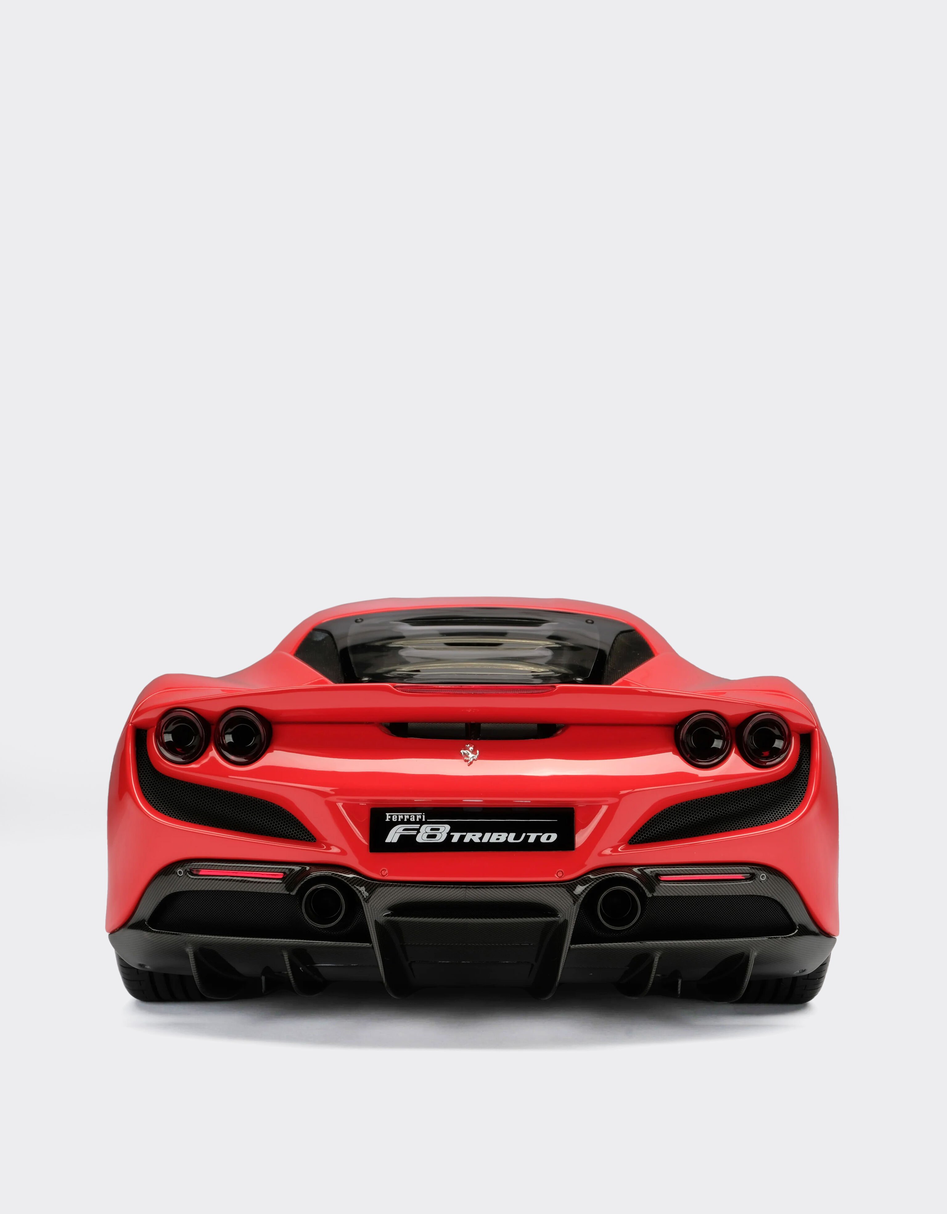 Ferrari F8 Tributo モデルカー 1:8スケール、レッドの | Ferrari®