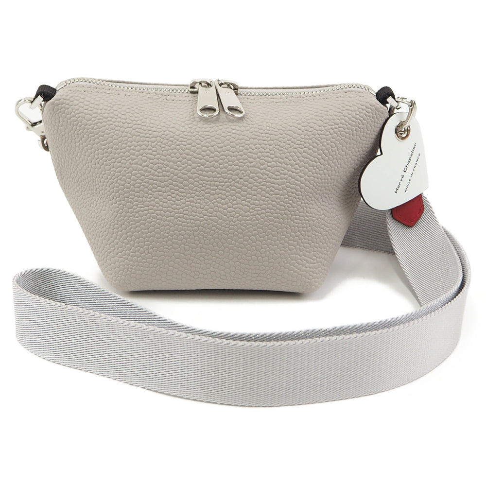 エルベシャプリエ Herve Chapelier 122L (レザーチャーム ハート