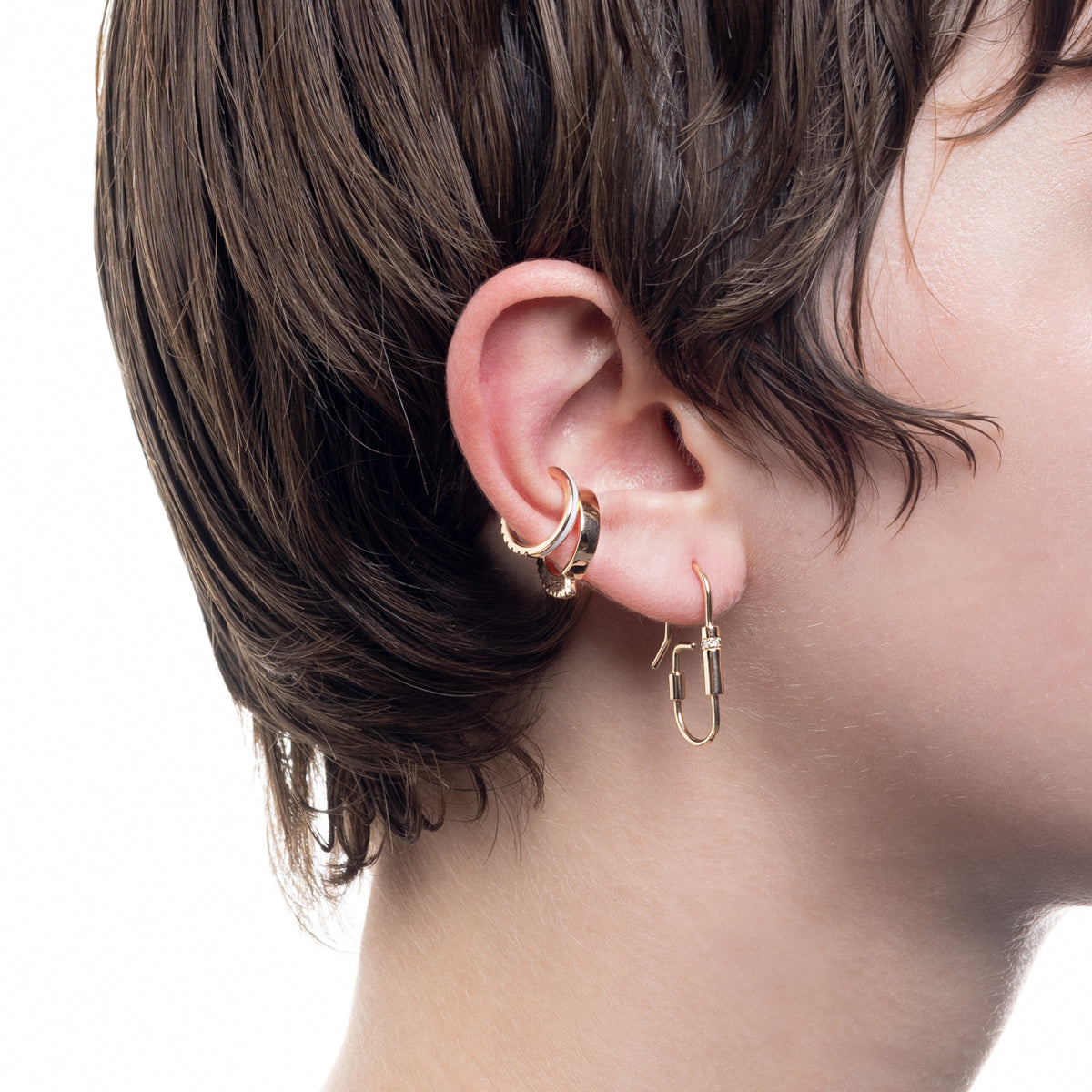 BELUGA ダイヤモンド イヤーカフ