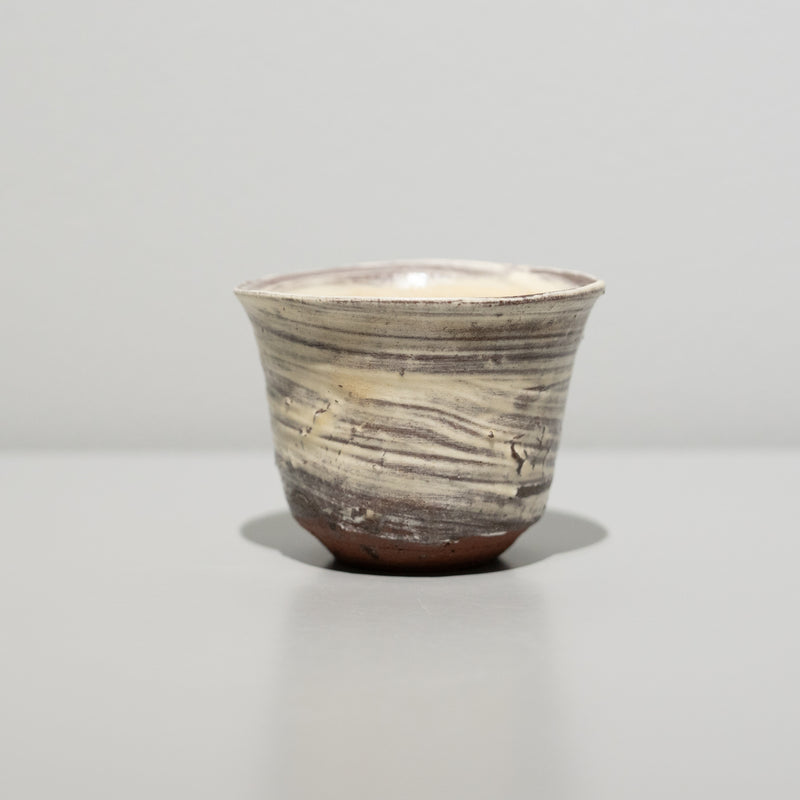 鈴木大弓 / 刷毛目盃（一点物） – HULS GALLERY TOKYO | 現代工芸