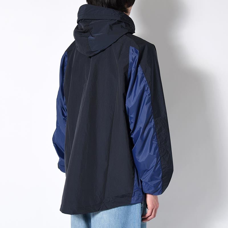 ORGANIZED HOODED PULLOVER / RIPSTOP NYLON -NAVY- | IN ONLINE STORE