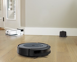 ルンバ i3 (公式整備済リユース品） | アイロボット公式オンラインストア