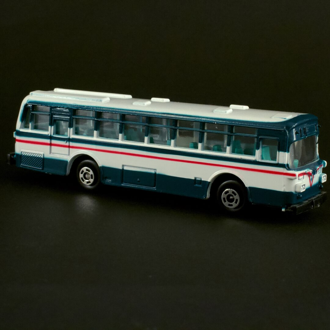 ニシキ ダイカスケール バスシリーズ No.106 京成電鉄バス - いずみ