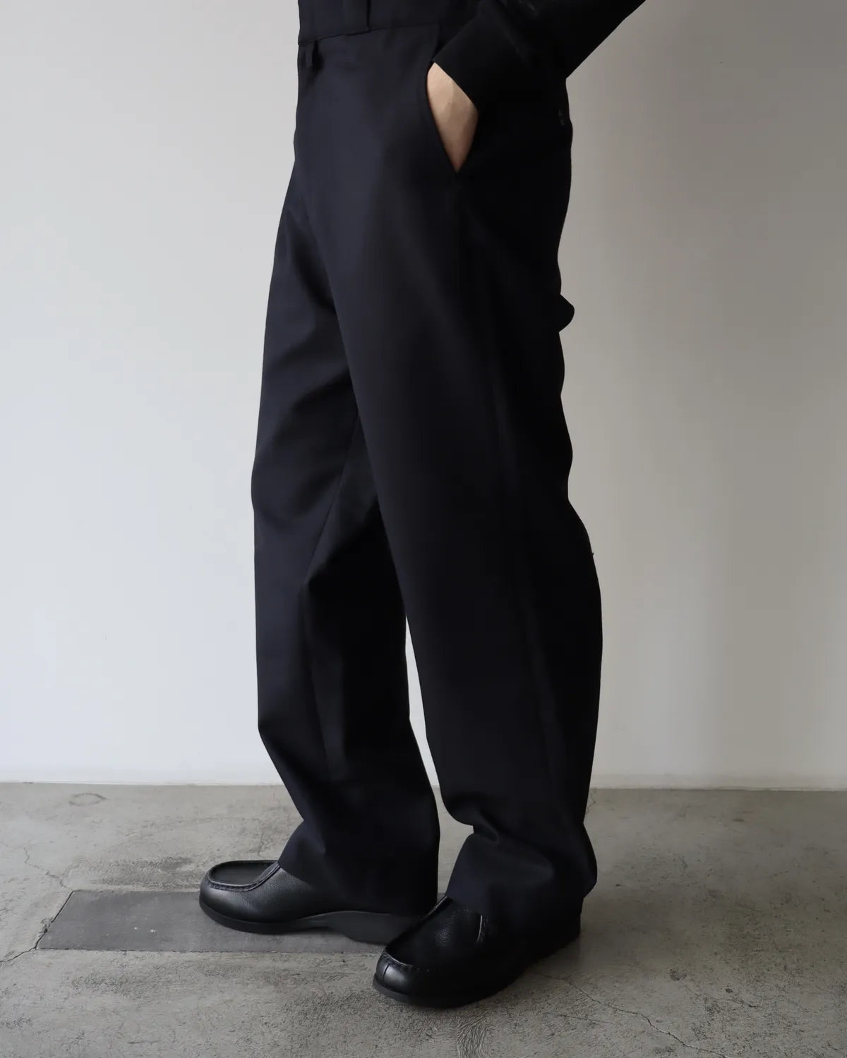 COMOLI(コモリ) / ウールサジーパンツ | 公式通販・JACK in the NET