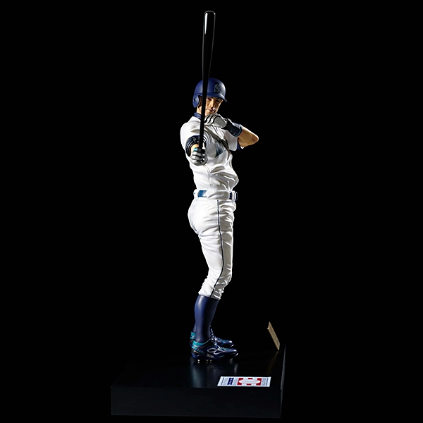 2025 アメリカ野球殿堂入り記念 イチロープレミアムフィギュア(白/青