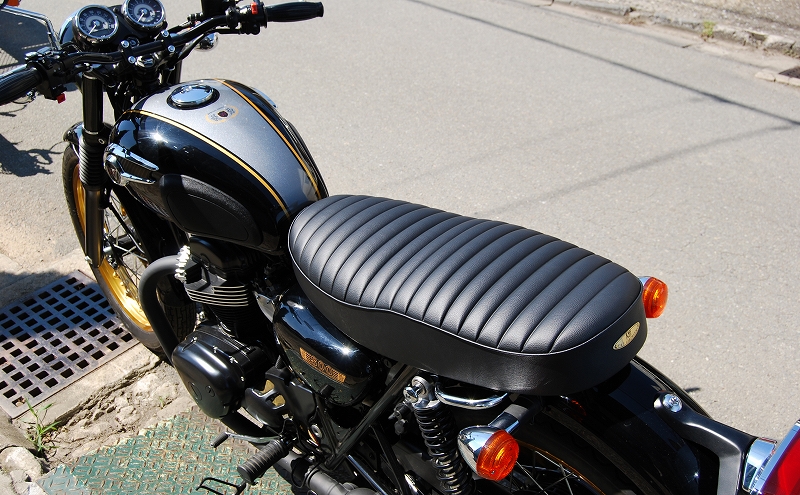 W800 MEGURO K3 ハイシート