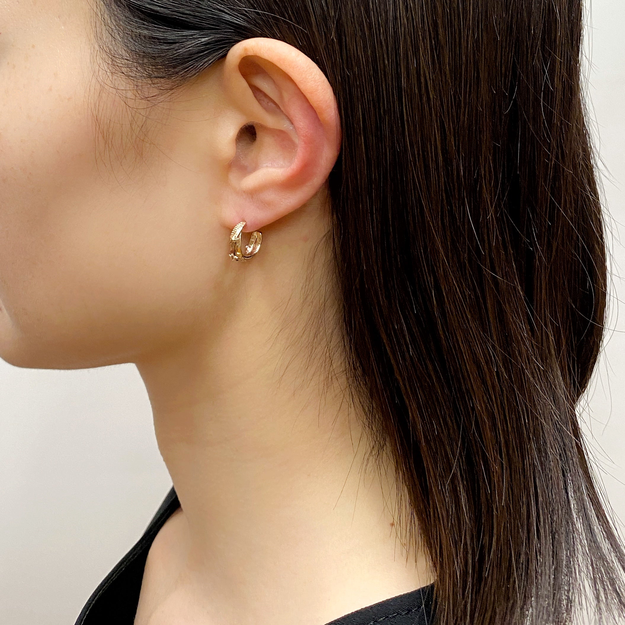 KAORU(カオル)公式｜アクセント 星 フープピアス 10金ピンクゴールド