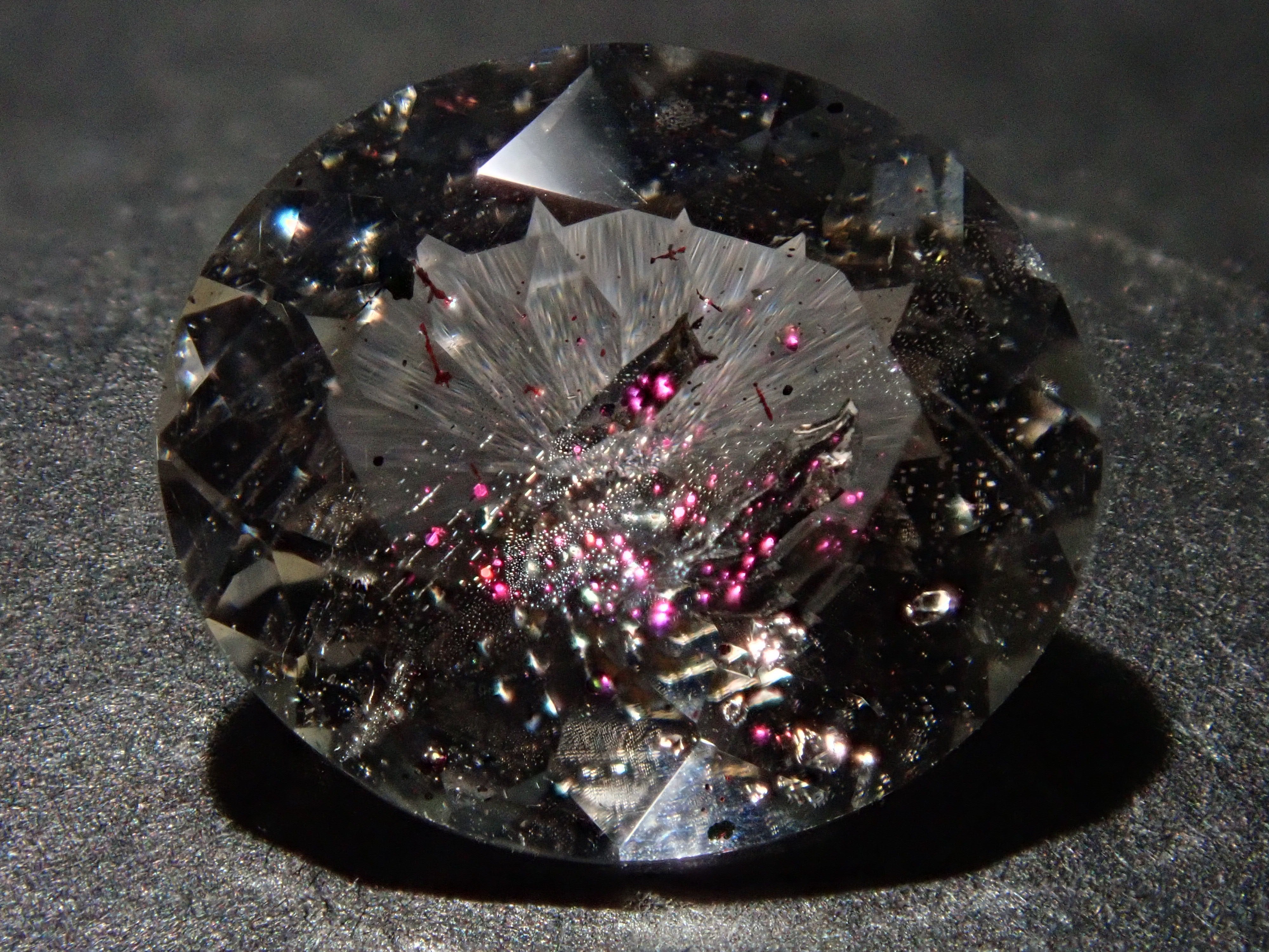 ブラジル産ティンカーベルクォーツ（ピンクファイヤークォーツ） 1.664