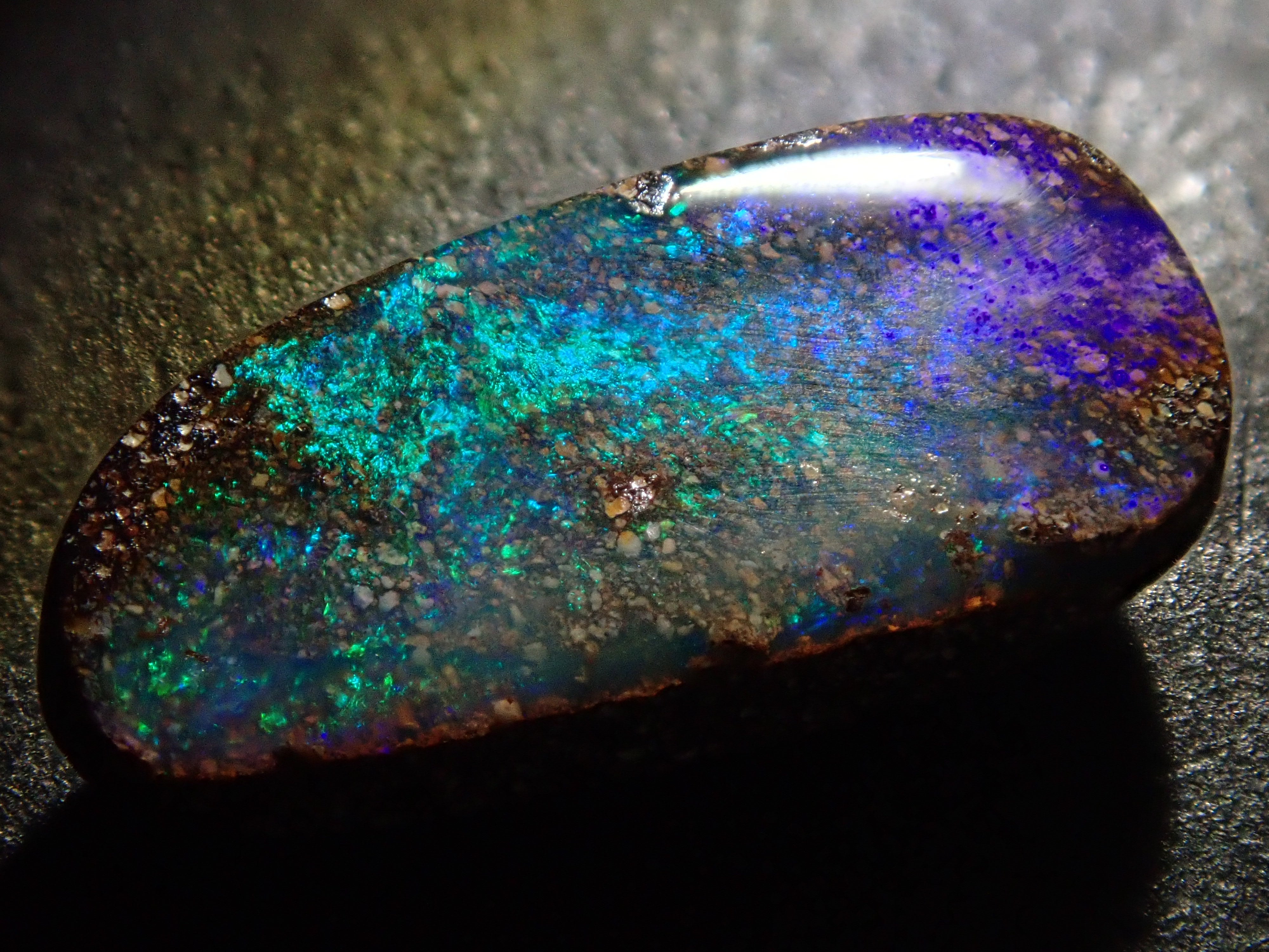 ボルダーオパール 1.868ctルース