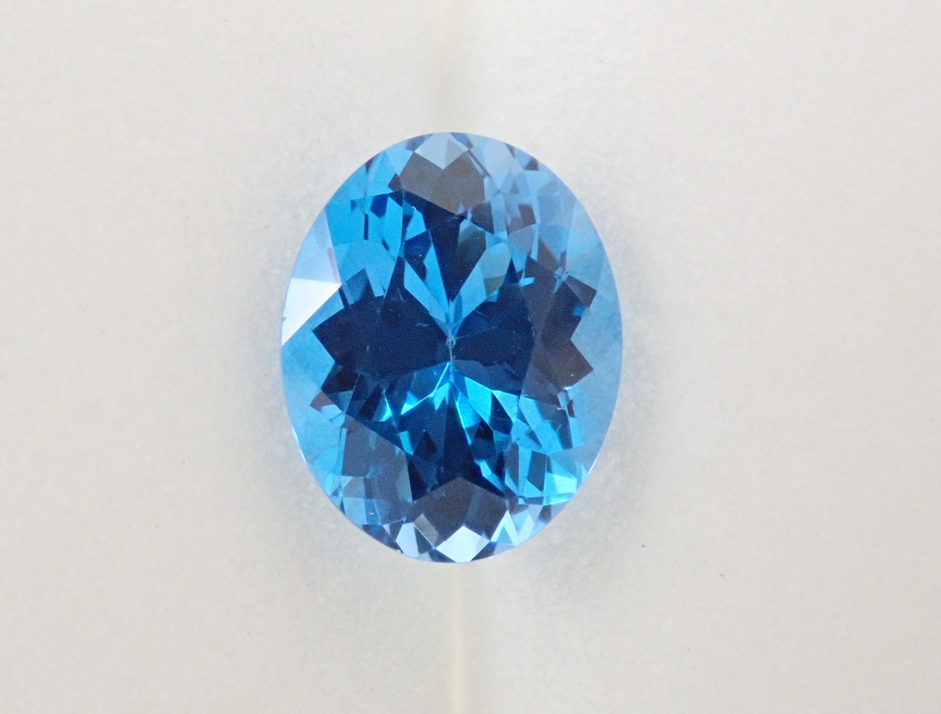 スイスブルートパーズ 1.395ctルース