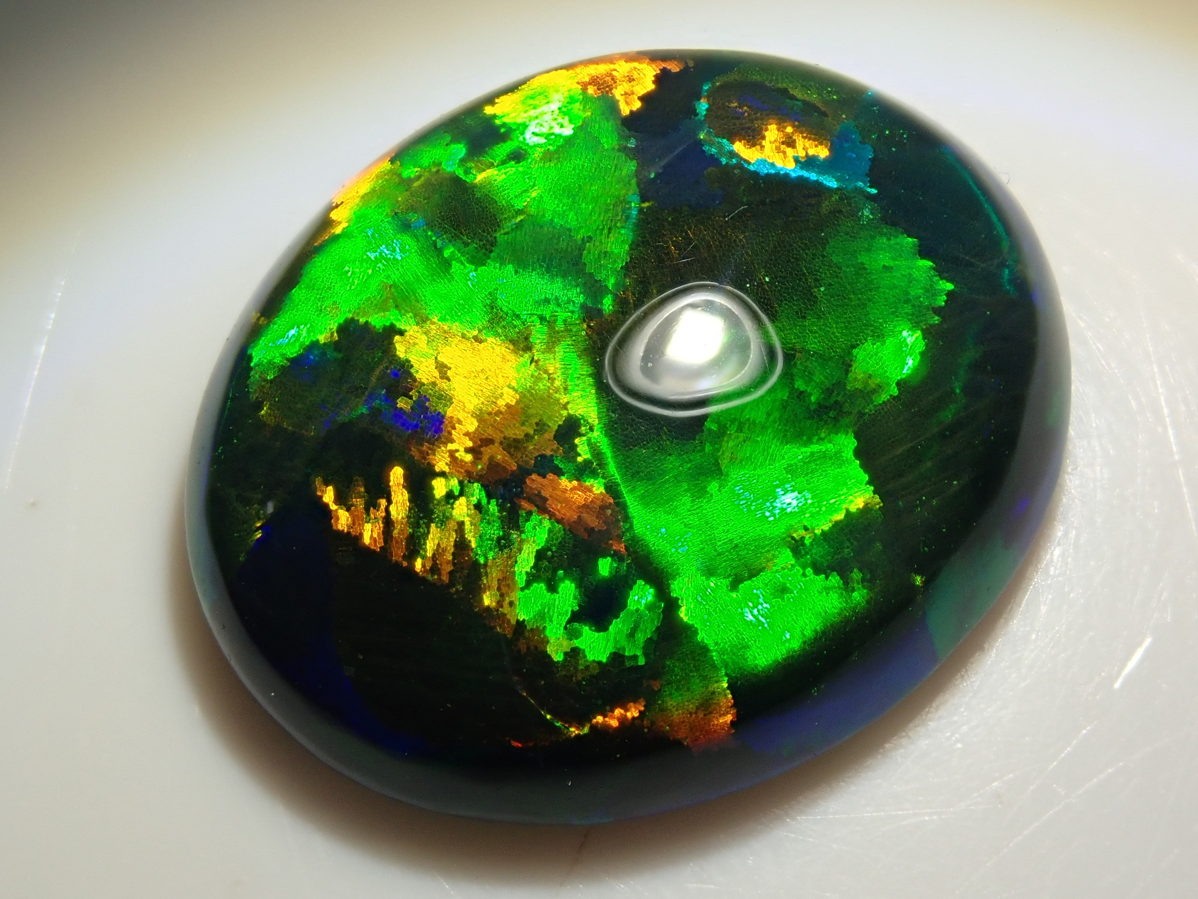 合成ブラックオパール 5.013ctルース