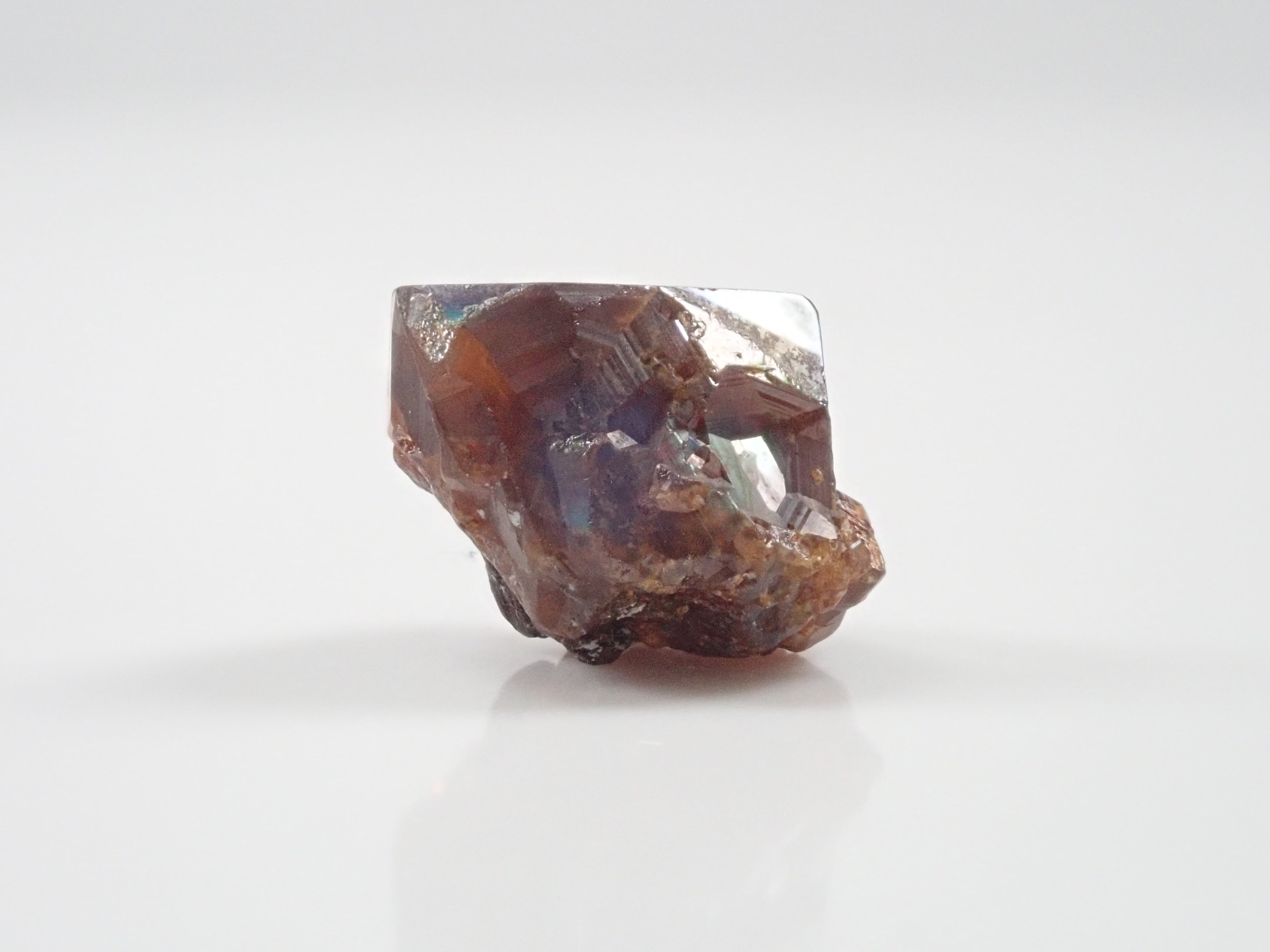 奈良県天川村産レインボーガーネット（アンドラダイトガーネット