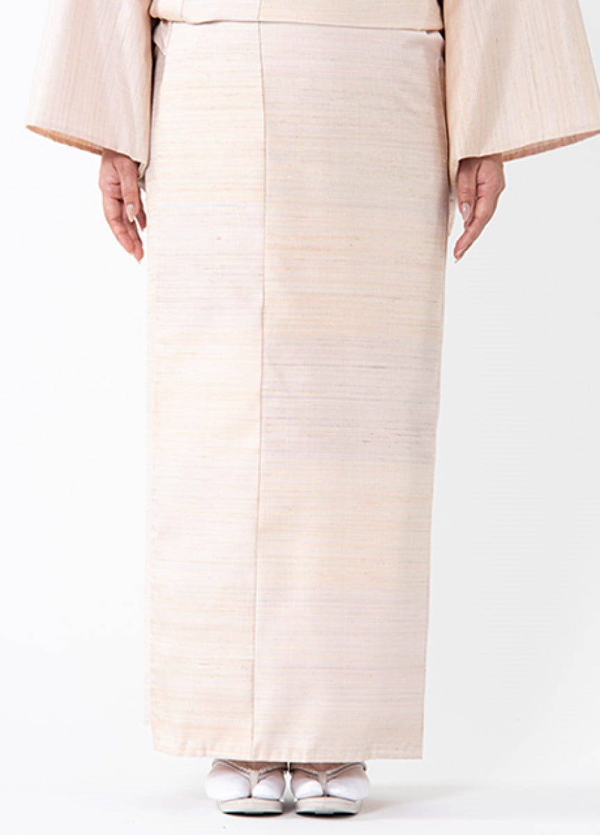 山形紅花染紬 横段霞 桜色 | カジュアル着物 | やまとオンラインストア