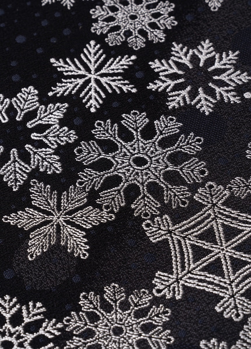 西陣九寸名古屋帯 雪花 黒（ご予約受注品） | 帯 | やまとオンラインストア