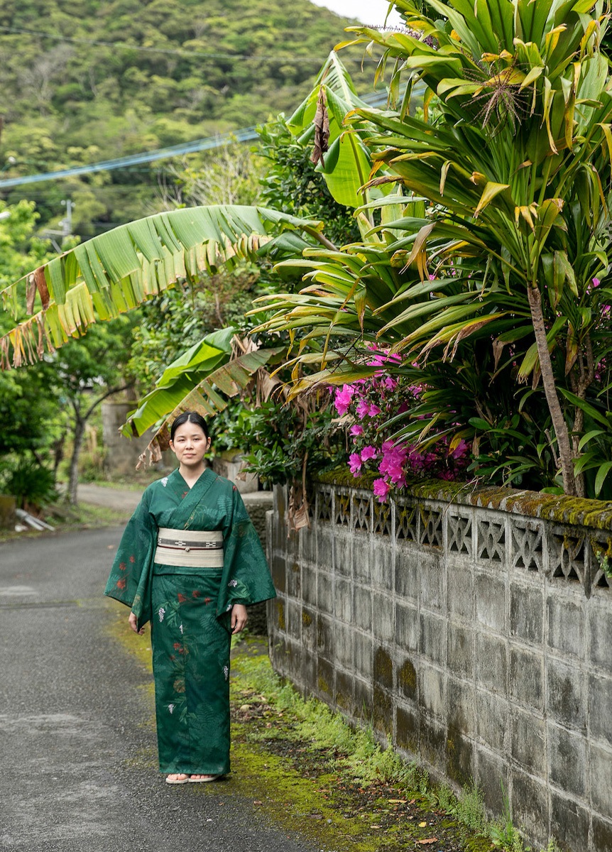 ゆかた 奄美の森 深緑 | 浴衣 | やまとオンラインストア