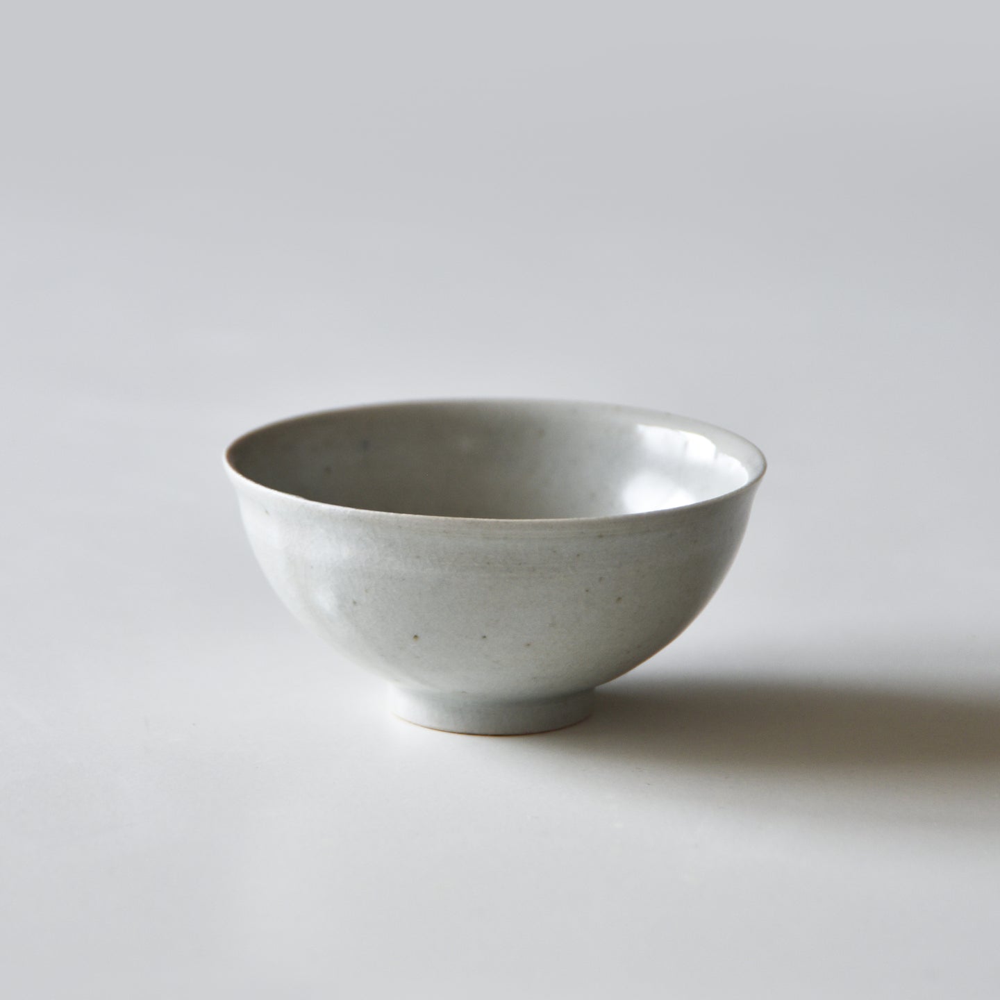 枝月窯 齋藤有希子 白釉平煎茶碗 – kiwaha-tea