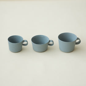 yumiko iihoshi porcelain unjour cup smoke blue ｜くらすこと公式