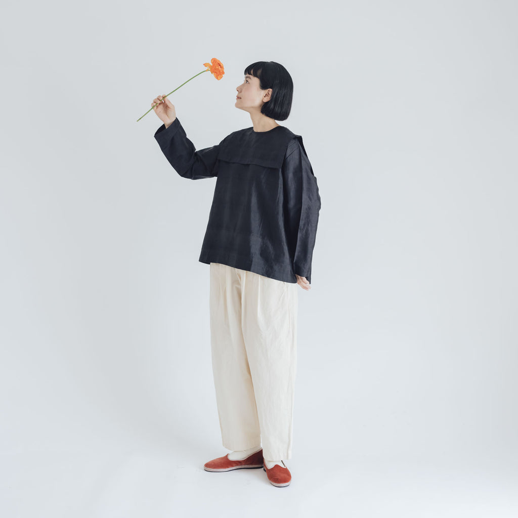 BUNON バックボタンセーラーブラウス ｜くらすこと公式オンラインストア