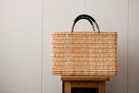 warang wayan ストローかごバッグ 深型 黒 ｜くらすこと公式オンライン