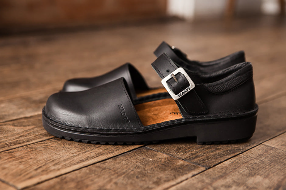 NAOT OLGA マットブラック ｜くらすこと公式オンラインストア